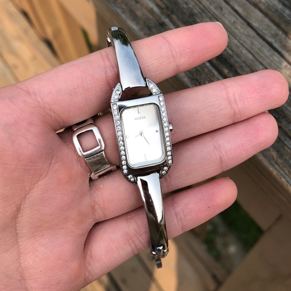 Silver Guess Watch✨ - Picture 2 of 4